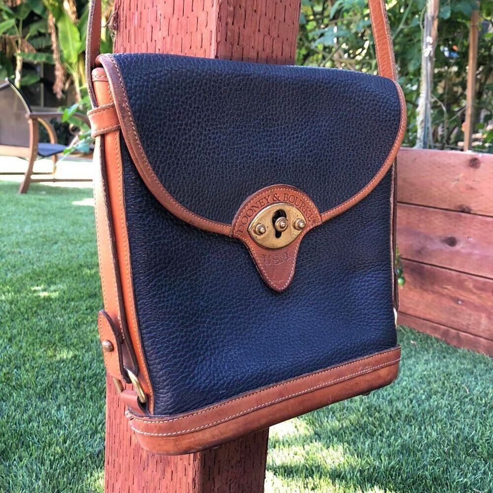 Vintage Dooney & Bourke Crossbody Bag
